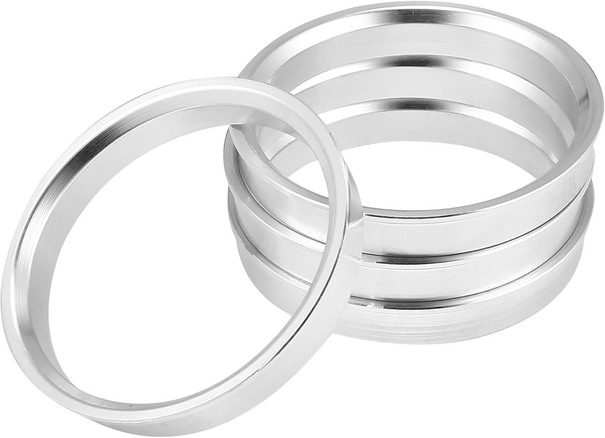 4 stk.Auto centrale ringen buitendiameter. 66,6 mm tot binnendiameter. 60,1 mm aluminium