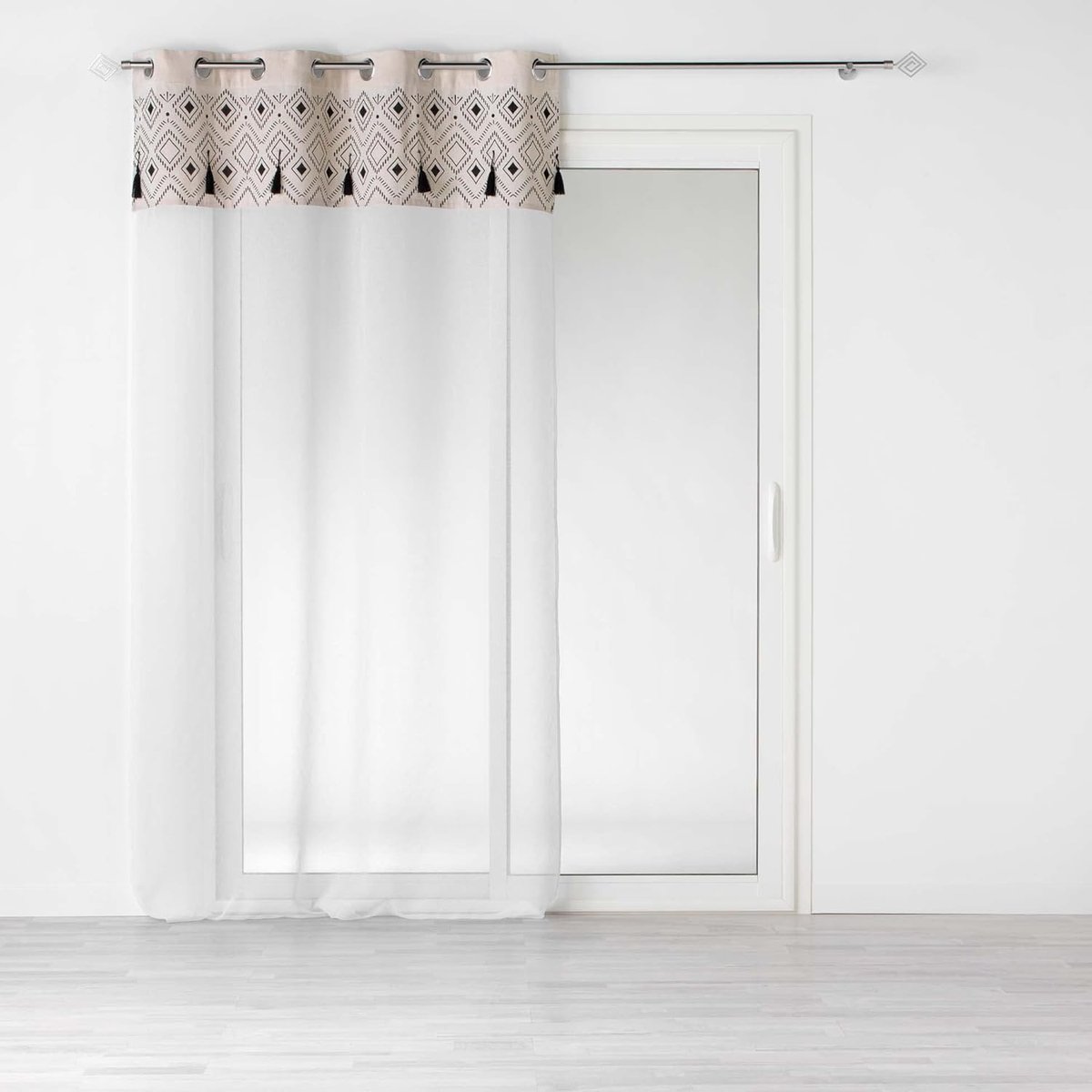 Douceur d'intérieur, Gordijn met ogen, 140 x 240 cm, gezandstraald, Top Print en Pompon, Nalika Top