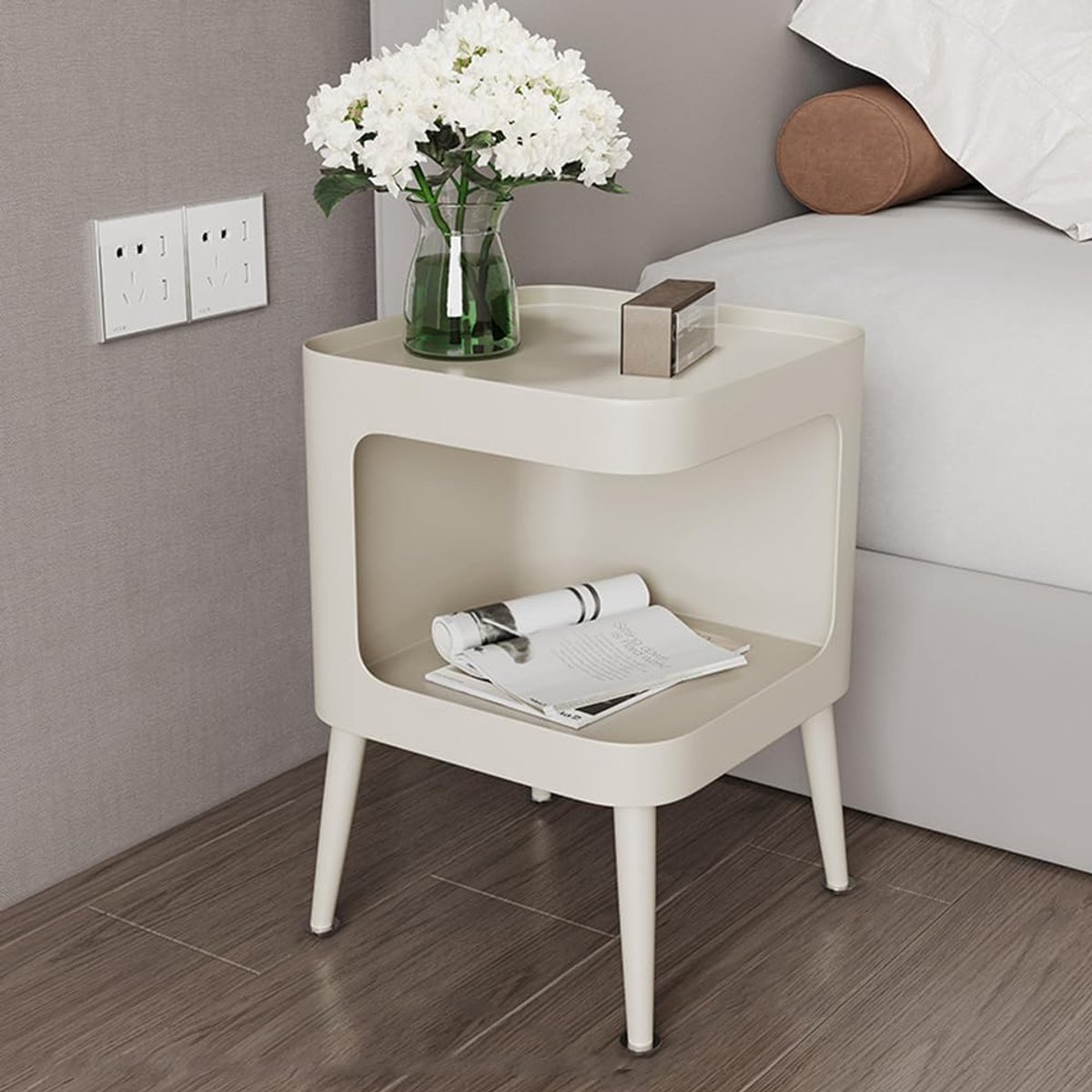 Bijzettafel met plateau - Opbergtafel - Naast de bank - Twee opbergniveaus - 45 cm hoog - Wit