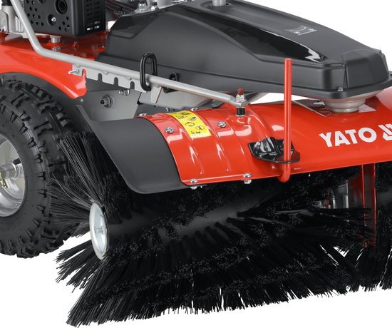 Professionele Benzine Veegmachine - 100 cm Werkbreedte - 4.7 PK Loncin Motor - 3 Versnellingen Vooruit & 1 Achteruit - 81 kg Radiaalveger / Sneeuwschuif Optie — afbeelding 5