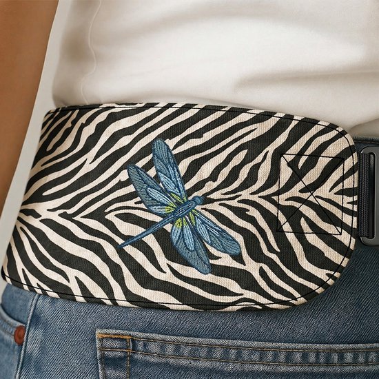LUVION® Baby carrier MILANO Zebra - Draagzak Baby - Ergonomische Buikdrager en Rugdrager - OEKO-TEX® Katoen - Wit met Zwarte Zebra Patroon van Luvion — afbeelding 3