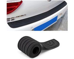 Bumperbescherming Rubber - Dorpelbeschermer Kofferbak - Auto Beschermen - Zelfklevend Krasbestendig - 90x7cm - Zwart