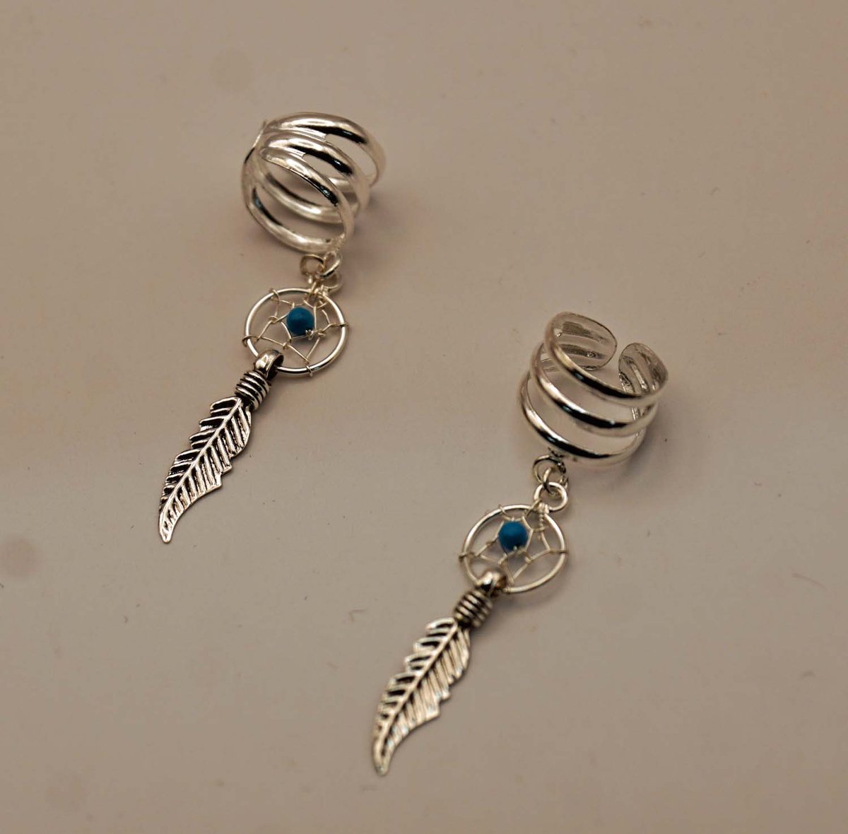 Sterling zilveren oorklem dromenvangers - zilveren ear cuff dromenvanger - leuke klem voor op schelp van oor van een dreamcatcher - sierlijke oorkemmetjes voor schelpen van oor dromenvangers