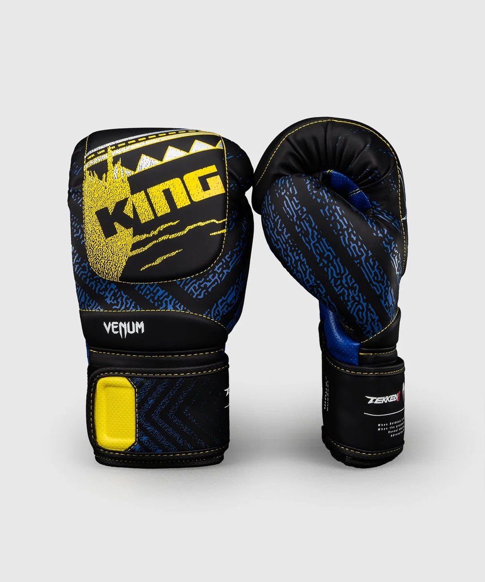 Venum x TEKKEN 8 King Bokshandschoenen – Zwart/Geel – 16 oz
