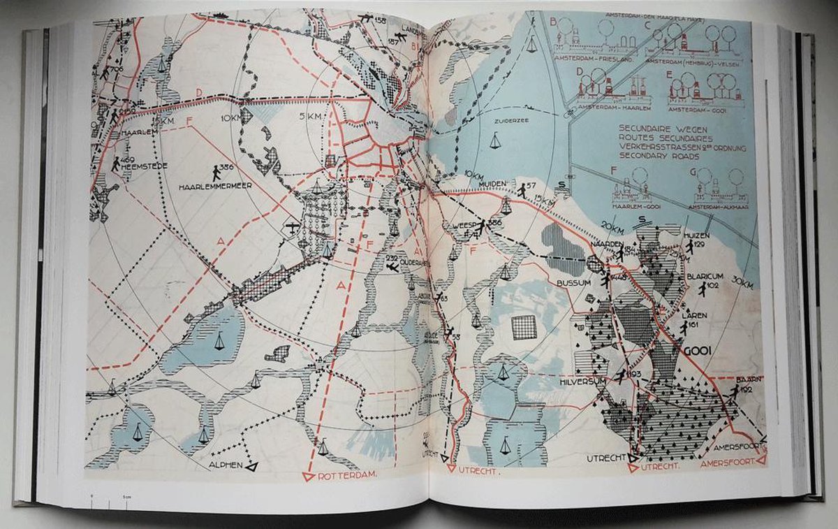 Atlas of the Functional City - CIAM 4 urban planning research | bol