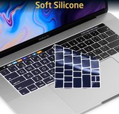 Ultra dunne & kwalitatieve ESR Macbook Pro 13 & 15 inch cover / toetsenboord beschermer / toetsenboord hoesje / toetsenboord vlies – geschikt voor Macbook Pro 13 & 15 inch cover – Voor VS QWE