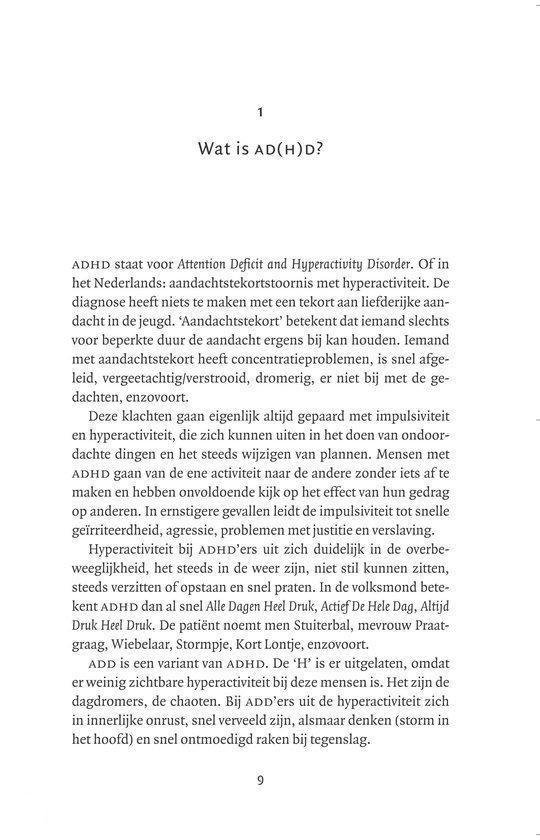 Pagina met tekst, titel 'Wat is AD(H)D?' en uitleg over ADHD en ADD.