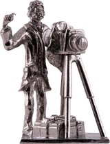 Beeldje fotograaf - Tin - jubileum geschenk - ambacht - Miniatuur fotograaf - Cadeau fotograaf