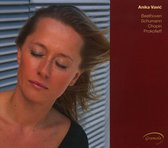 Anika Vavic: Beethoven/Schumann/Chopin/Prokofiev