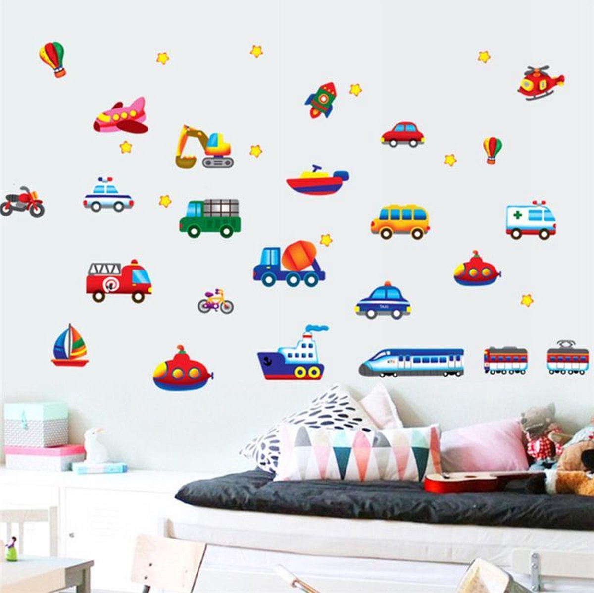 Muursticker met voer en vaartuigen – Afmeting L80 x B100 cm
