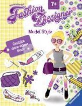 Fashion Designer - Model Style