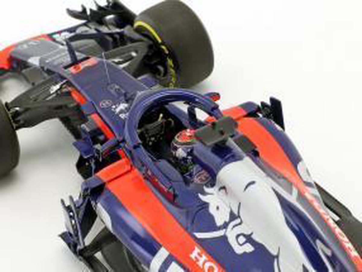 Red Bull Scuderia Toro Rosso Honda STR13 2018 #28 Brendon Red Bull Scuderia Toro Rosso Honda STR13 2018 #28 Brendon