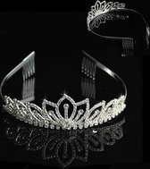 Elegante Fonkelende Tiara / Kroon | Haarsieraad - Haarversiering - Haaraccessoire | Bruid - Bruidsmeid - Bruidsmeisje | Diadeem - Haarband | Feest - Gelegenheid - Bruiloft - Kerst