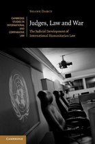 Cambridge Studies in International and Comparative Law 107 - Judges, Law and War