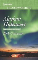 A Northern Lights Novel 3 - Alaskan Hideaway
