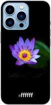 6F hoesje - geschikt voor iPhone 13 Pro - Transparant TPU Case - Purple Flower in the Dark #ffffff