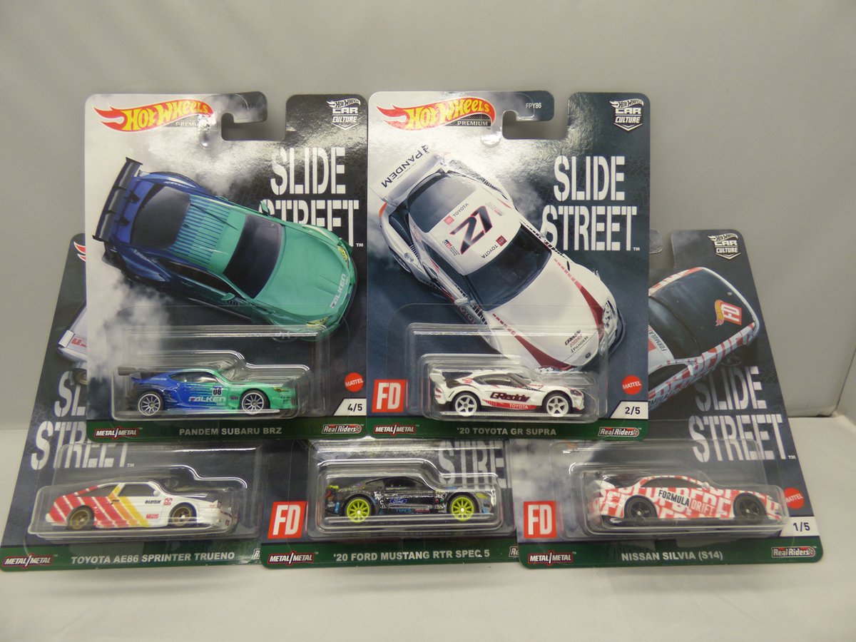 Bol.com Hot Wheels Auto Porsche 911 Junior 1:64 Wit/blauw aanbieding