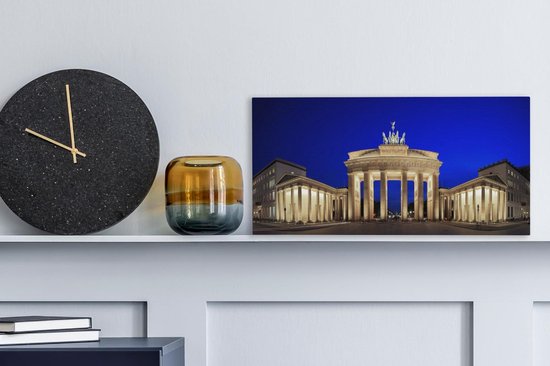 La célèbre porte de Brandebourg dans la capitale allemande Berlin à l'heure bleue Toile 40x20 cm - Tirage photo sur toile (Décoration murale salon / chambre)