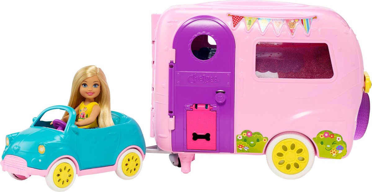 Barbie Estate Chelsea Barbie Pop met Auto, Camper en Accessoires - Speelset - Barbie