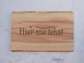 Tekst op hout plankje | natuurlijk hout met teskt | trouwtekst op hout graveren | teskt op hout personaliseren