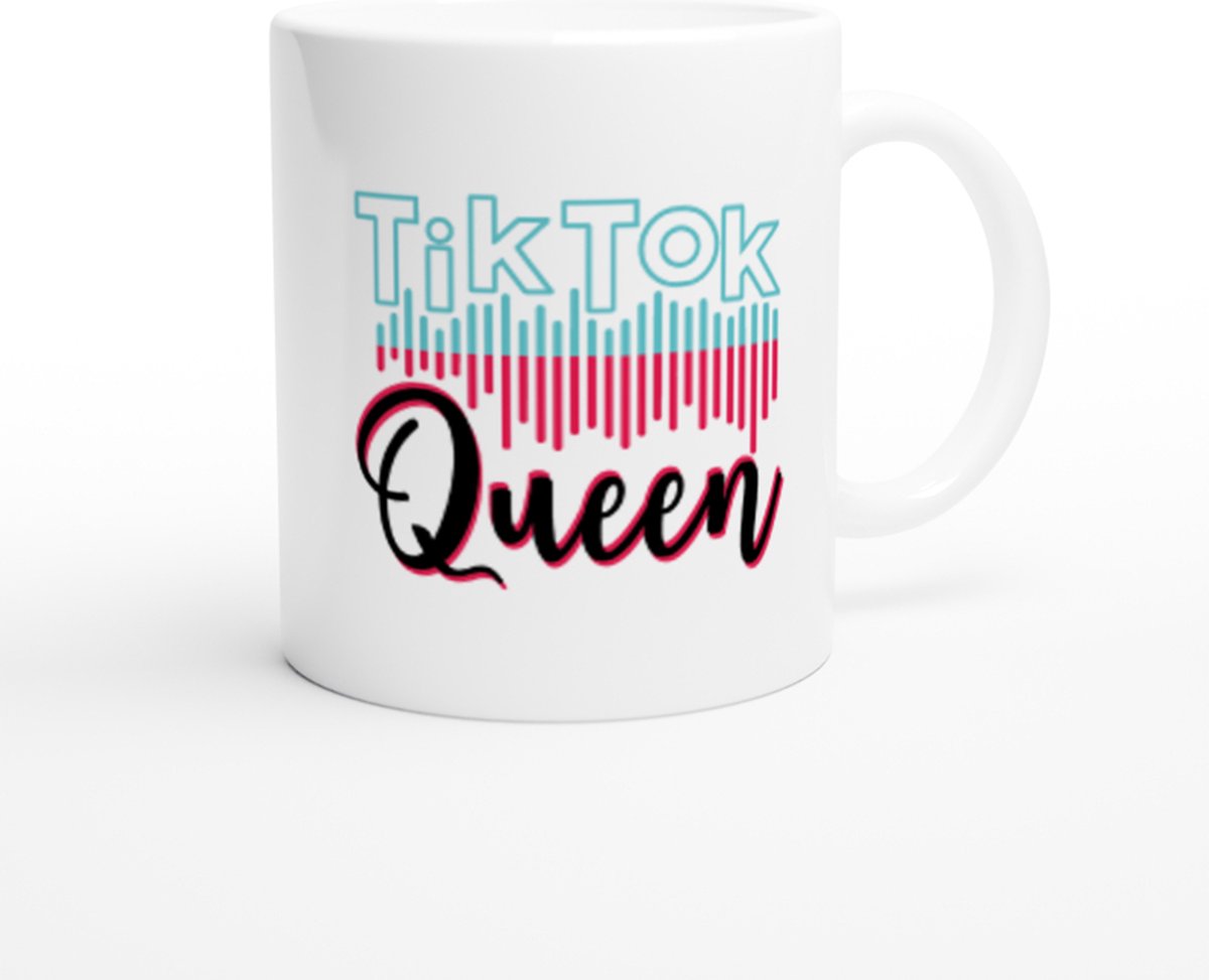 Mok - Tiktok - Queen - Beker - 350 ml - Print - Game Merchandise - Kerst - Kado - Bedrukt - Personaliseerbaar - Drinken