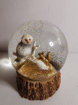 Prachtige Grote Sneeuwbol Uil op Tak en Gouden eekhoorn met gouden glitters Ø8 cm x 9cm H