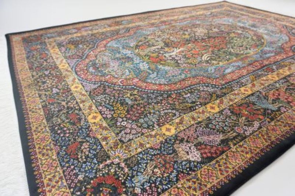 SusaStyle - OUTLET - Wandkleed Goshtiep – 100x140 cm – Perzisch design – Luxe woondecoratie met zijdezachte glans
