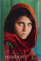 Boek cover Portraits van Steve McCurry