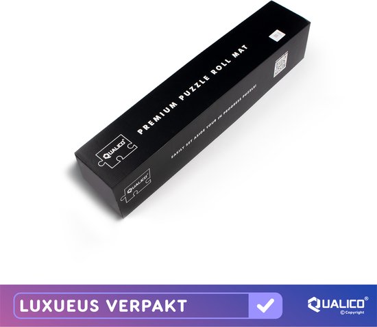 Zwarte geschenkdoos voor een puzzelmat met rode strik en de tekst 'Premium Puzzle Roll Mat'.
