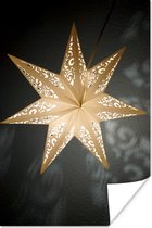 Poster Een verlichtte ster tijdens de winter - 20x30 cm - Kerstmis Decoratie - Kerstversiering - Kerstdecoratie Woonkamer - Kerstversiering - Kerstdecoratie voor binnen - Kerstmis