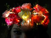 Salvaro LED Bloemenkroon - Roze diadeem dames - Kunstbloemen - Halloween - Kerst - Carnaval -  Oktoberfest Dames / Oktoberfeest Dames - Feest & Gala - Hoedje