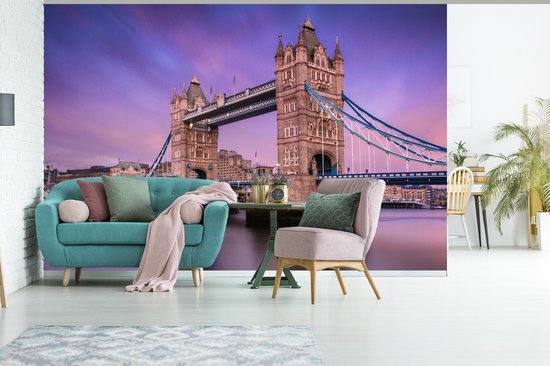 Couleurs roses dans le ciel au-dessus du Tower Bridge à Londres Papier peint photo en vinyle largeur 360 cm x hauteur 240 cm - Tirage photo sur papier peint (disponible en 7 tailles)
