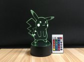 Klarigo®️ Nachtlamp – 3D LED Lamp Illusie – Pokémon Kaarten - 16 Kleuren – Bureaulamp – Pikachu – Sfeerlamp - Pikachu Knuffel – Nachtlampje Kinderen – Creative - Afstandsbediening