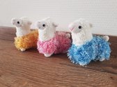 Superzachte Alpaca / Lama knuffel - 23 cm hoog in bruin / lichtbruin / crème / wit