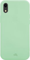 xoxo Wildhearts siliconen hoesje geschikt voor iPhone XR - Groen gekleurd hoesje - Pantone kleur - Backcover - verkrijgbaar in verschillende kleuren - Groen