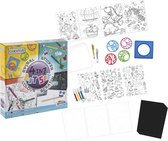 Grafix 4-in-1 Creatieve set voor kinderen | Inhoud: Kleuren, spirograaf tekenen, stickeren & krastekeningen | Knutselen voor kinderen