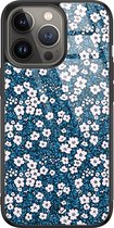 iPhone 13 Pro hoesje glass - Bloemen blauw | Apple iPhone 13 Pro  case | Hardcase backcover zwart