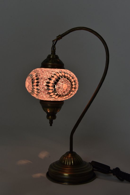 Lampe turque artisanale modèle arc oriental 45 avec sphère en verre mosaïque rose