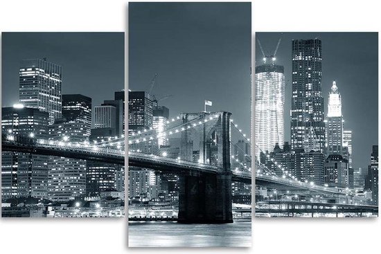 Trend24 - Canvas Schilderij - New York 'S Nachts - Drieluik - Steden - 90x60x2 cm - Zwart