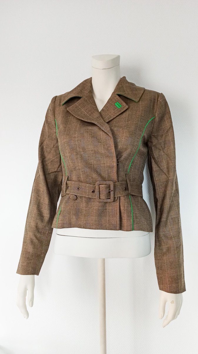 Blazer maat L. merk wow to go