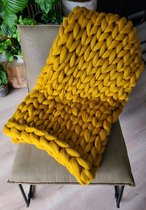 HOMEY & STUFF - Handgemaakt - tapis en grosse laine tricotée - couverture en laine - laine - décoration maison - cadeau - 100% laine mérinos ruban - XXL 120 x 150 cm - Ocre jaune - jaune