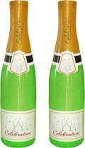 2x Stuks grote/XXL opblaasbare champagne fles 180 cm - Oud en Nieuw en bruiloft accessoires/decoratie