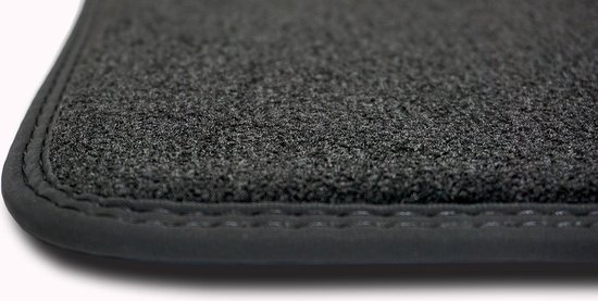 Tapis antidérapant de voiture pour Isuzu Dmax noir