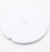 BAIK Qi Wireless Charger Wit 10 watt fast charger - Draadloze oplader - Qi lader Pad - Draadloze oplader - iPhone - 12 / 11 / X / XR - Opladen Iphone - Opladen Samsung - S20 / S10