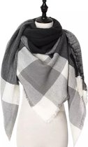 Emilie Scarves - sjaal - driehoeksjaal - grijs - winter sjaal