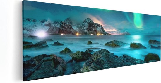 Artaza Canvas Schilderij Noorderlicht boven het Water bij Rotsen - 60x20 - Foto Op Canvas - Canvas Print