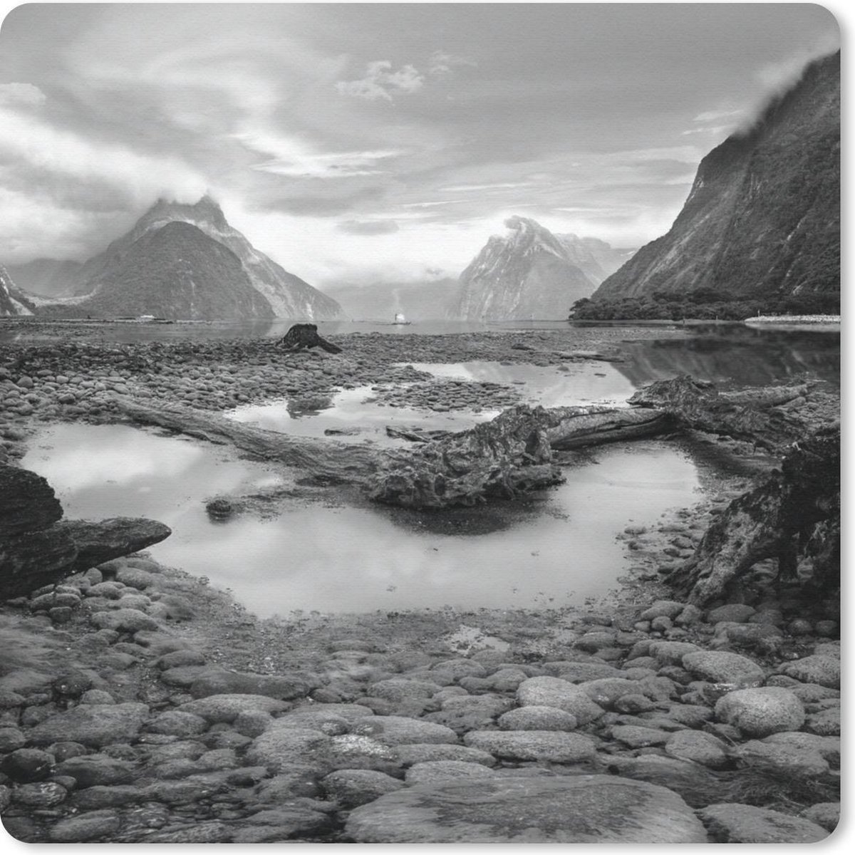 Muismat 20x20 cm - Mousepad Nieuw-Zeeland - Berg - Zwart - Wit - Muismatten