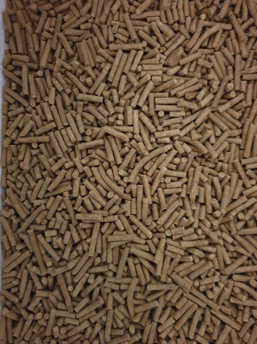 Cichlide sticks 2,5 mm 80 gram