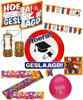 Geslaagd – feest pakket feestversiering Geslaagd M – feestartikelen 7 delig