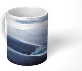 Mok - Koffiemok - Het zwarte strand van Jökulsárlón met klein ijsblokje - Mokken - 350 ML - Beker - Koffiemokken - Theemok